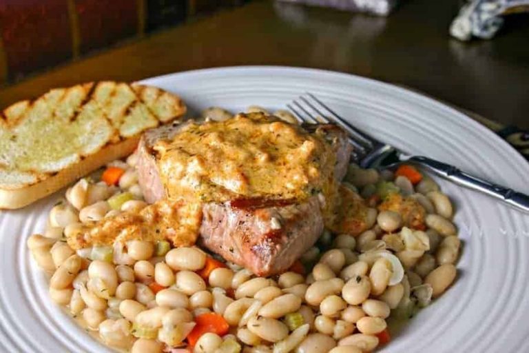 Tuna with White Beans and Sundried Tomatoes