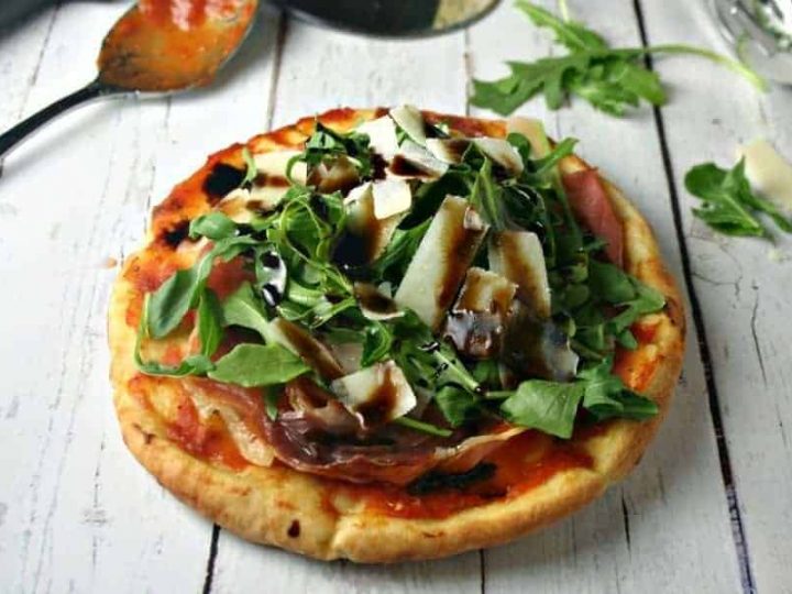 Arugula Prosciutto Personal Pita Pizzas | Life, Love, and Good Food