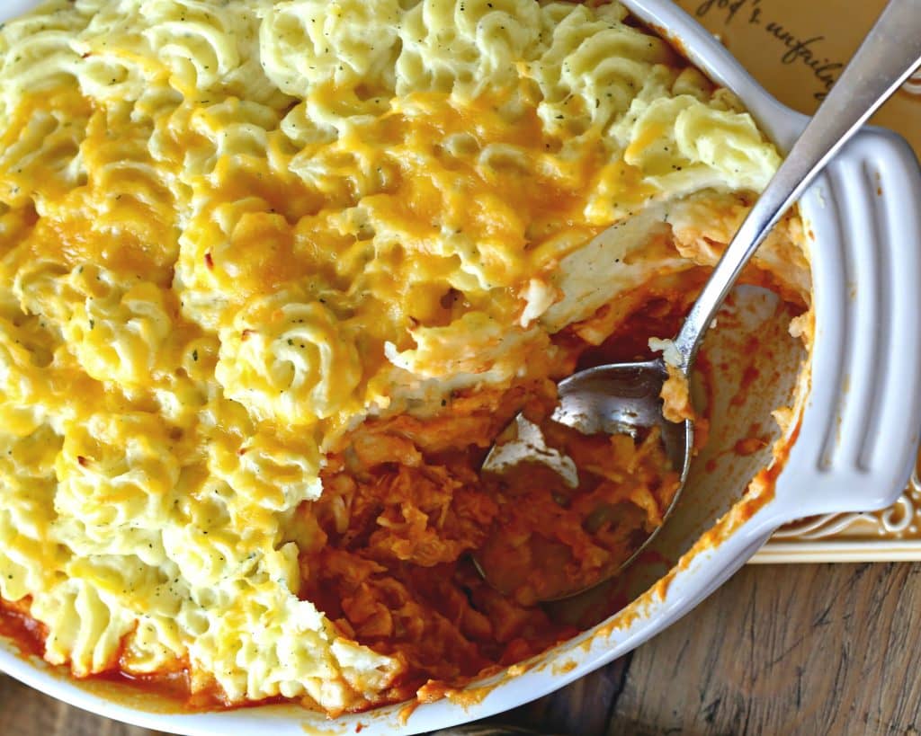 A dish of Buffalo Chicken Shepherd's pie