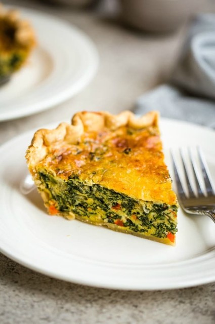 Spinach Quiche for Brunch or Dinner! - Life, Love, and Good Food