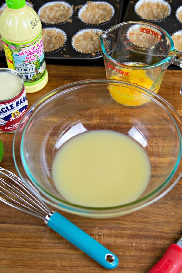 ingredients for key lime pie