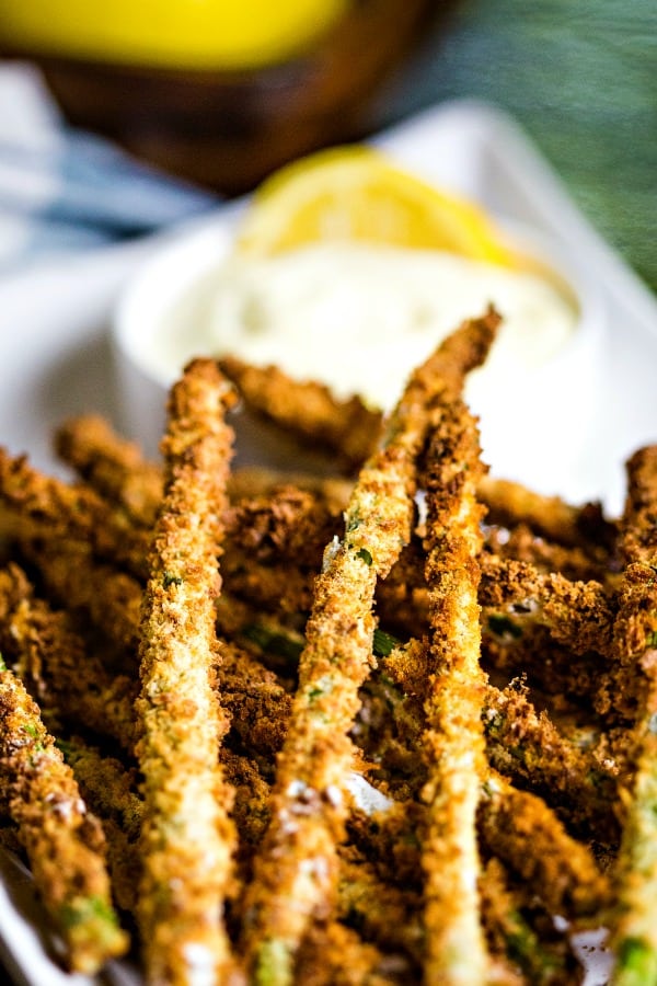 Air Fryer Asparagus Fries with dipping sauce