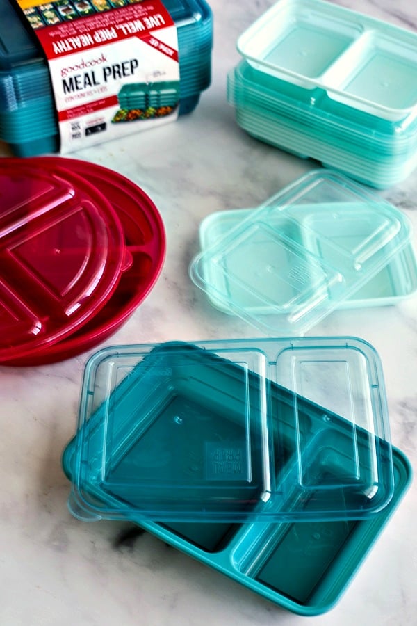 different sizes of meal prep containers