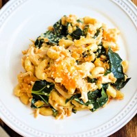macaroni cheese casserole with chicken and collard greens