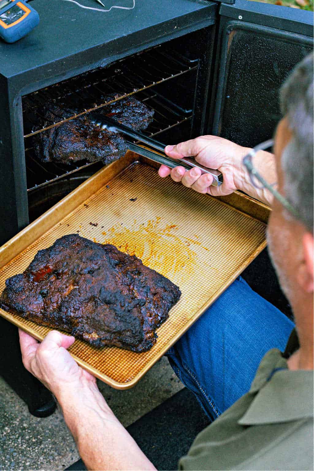 removing beef brisket from an electric smoker