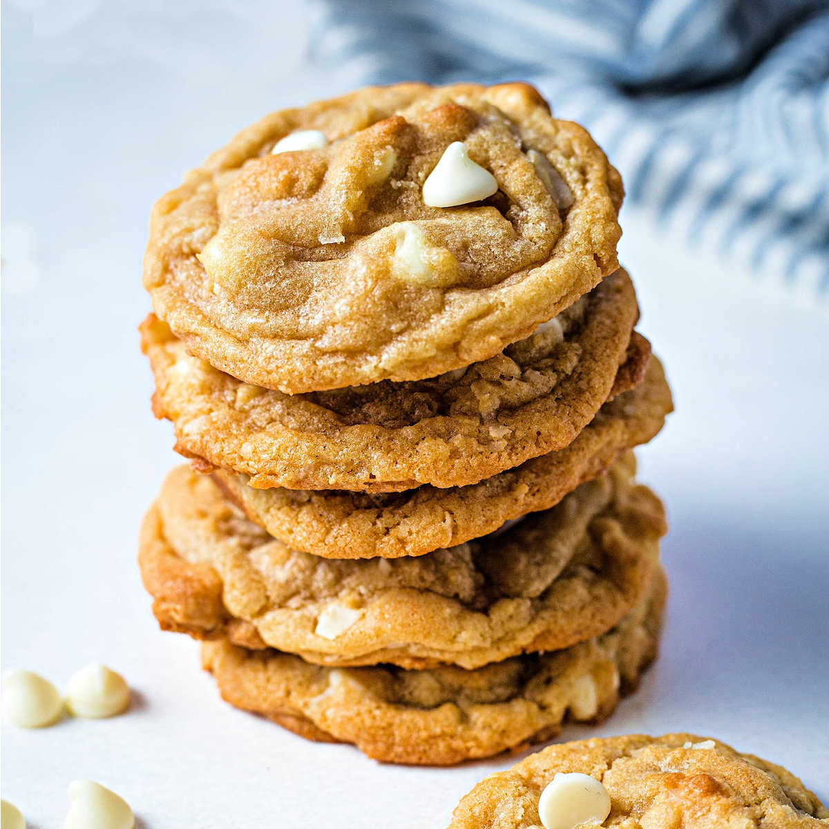 White Chocolate Chunk-Macadamia Nut Cookies Recipe