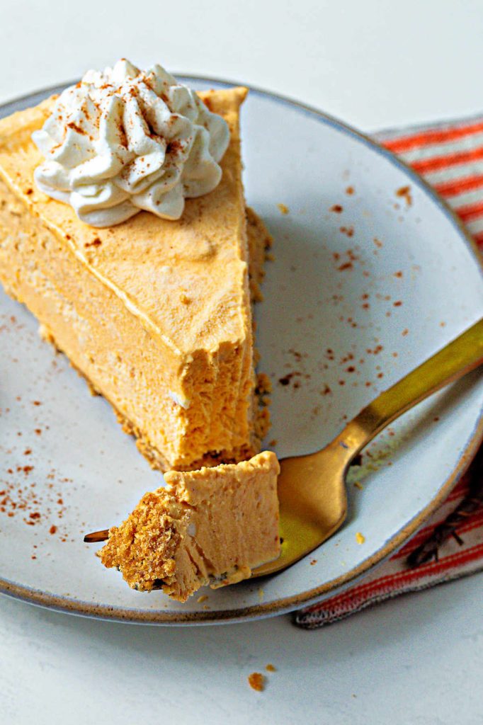 Pumpkin Cheesecake Pie - Life, Love, and Good Food