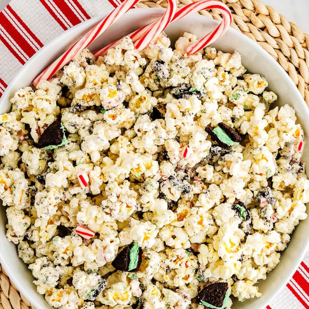 cookies and cream popcorn in a bowl on a table.