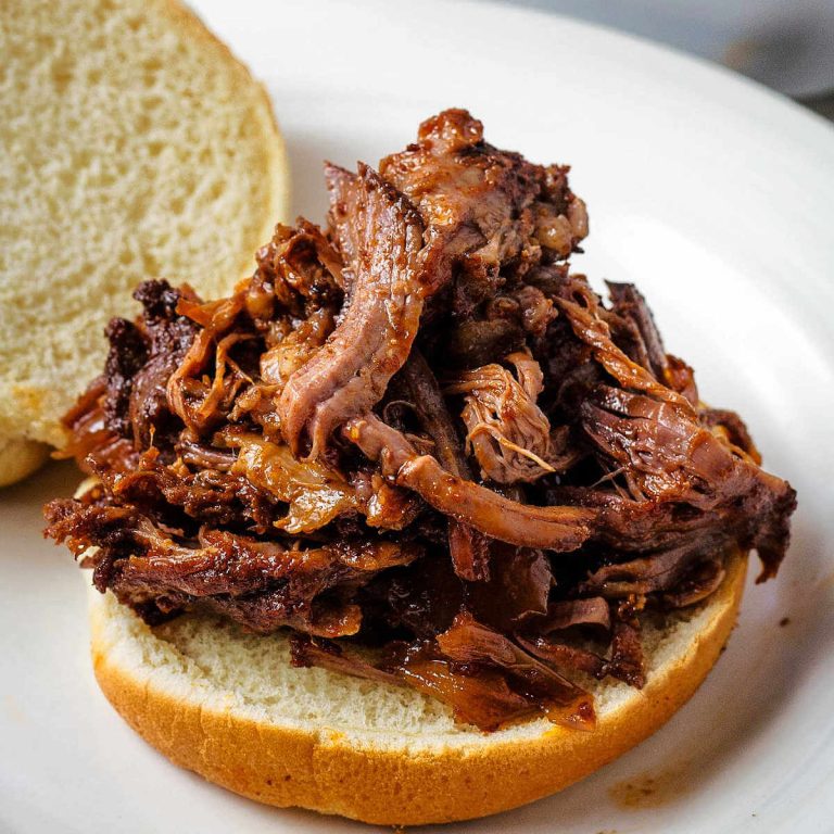Slow Cooker Shredded Beef Recipe (Pulled BBQ Beef)